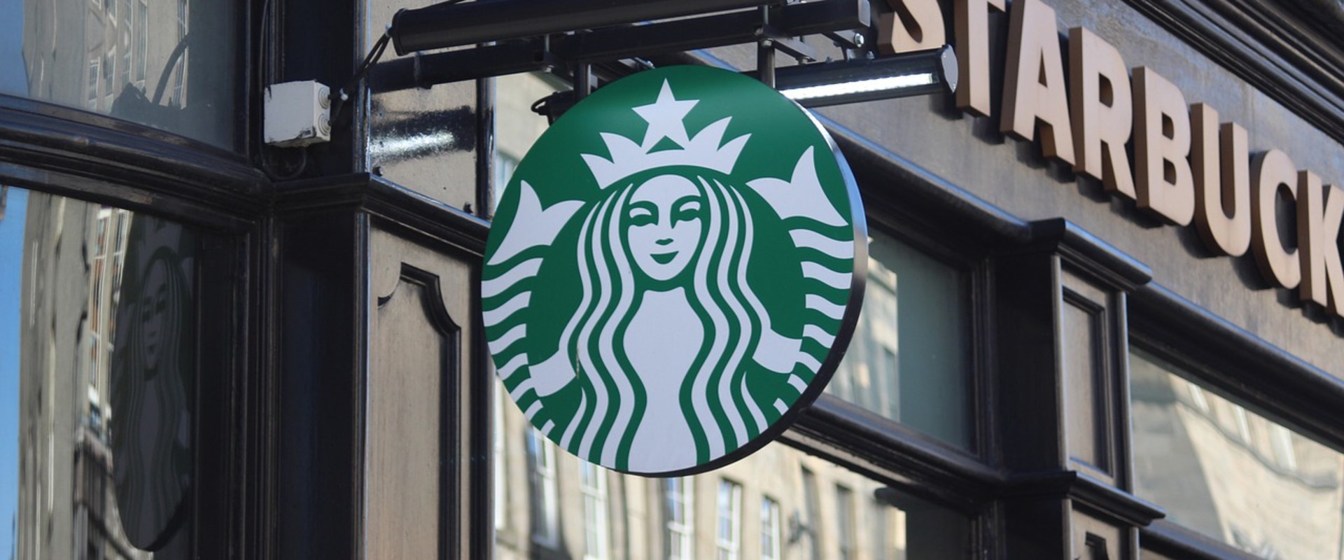 What is the number 1 coffee chain in america?